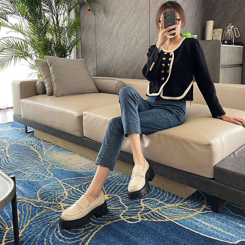 Retro British style slip-on thick-soled loafers 13