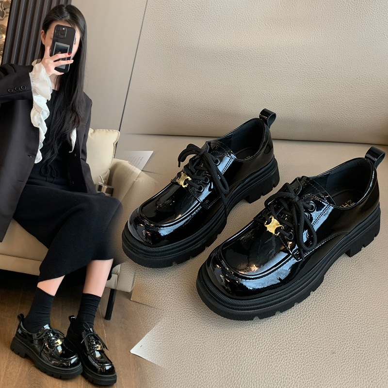 Women's thick sole slip on loafers 25 01